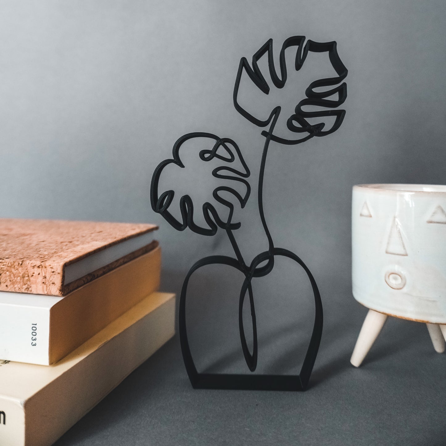 Monstera Vase